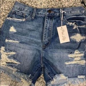 Pink Lily denim shorts